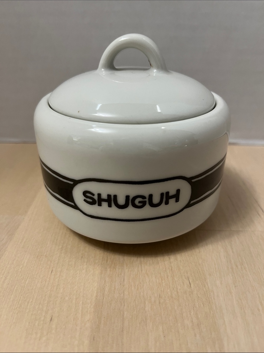 Fish’s Eddy NYC Kristina Sacci Brooklynese “Shuguh” Ceramic Sugar Bowl w/ Lid